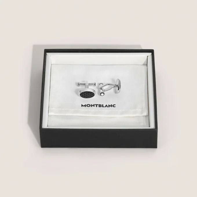 Butoni, Meisterstück, lac negru