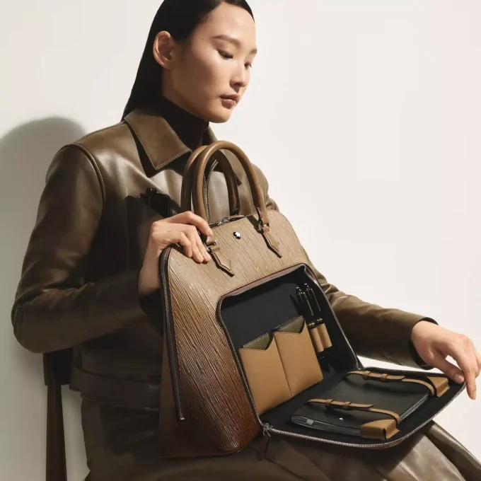 Geanta de călătorie pentru scris