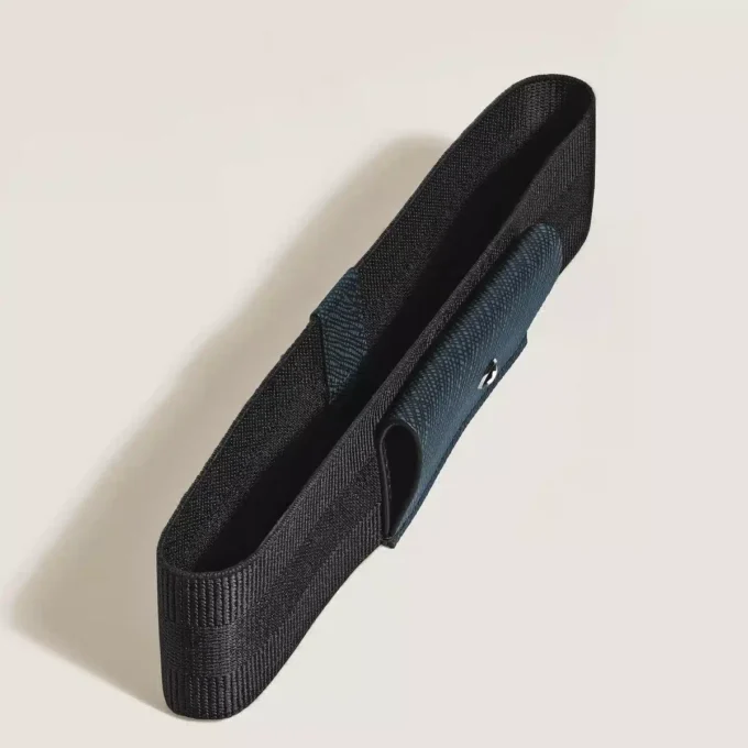 Husă pentru stilou Sartorial 1 cu bandă elastică Husă pentru stilou Sartorial 1 cu bandă elastică