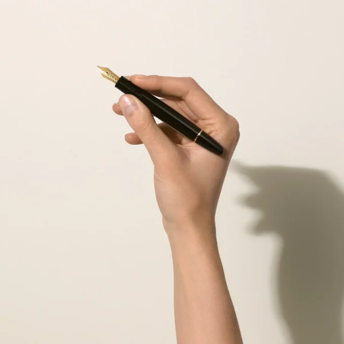 Meisterstück LeGrand Calligraphy Curved Nib