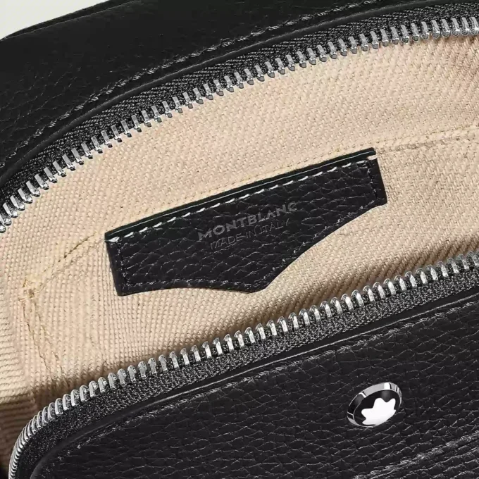 Montblanc Companion pe geantă