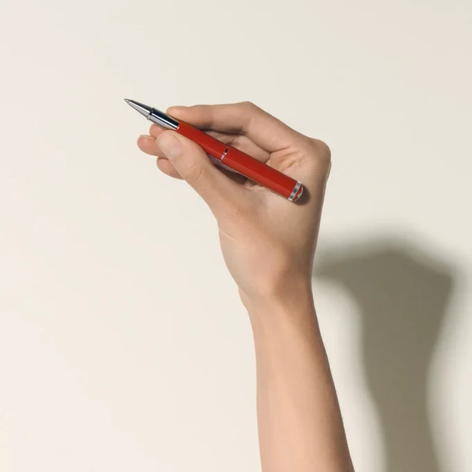 Montblanc Heritage Rouge et Noir „Baby” Ediție specială Rollerball de culoare coral