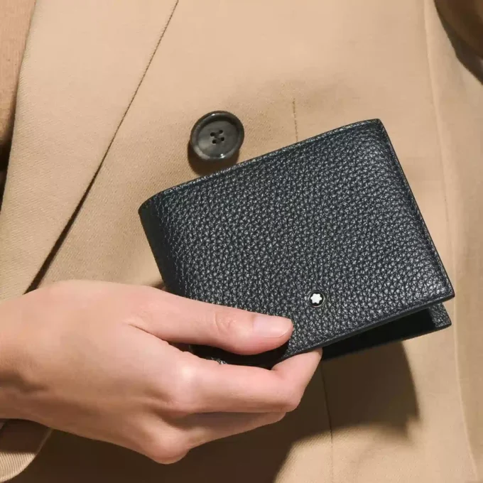 Portofel din piele 8cc