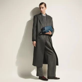 Pungă de toaletă din piele cu imprimeu de struț