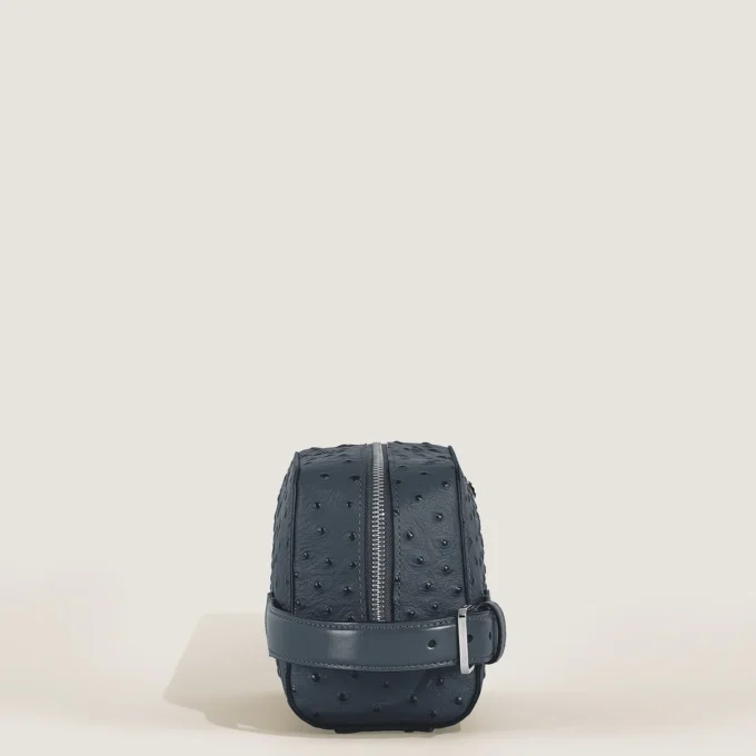 Pungă de toaletă din piele cu imprimeu de struț